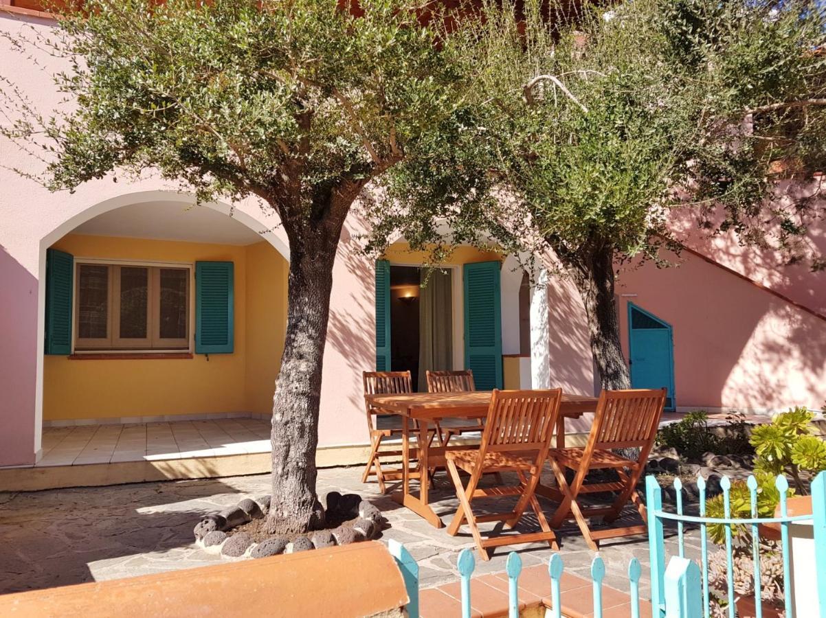Dommos - Pintada Apartments Cala Liberotto Buitenkant foto
