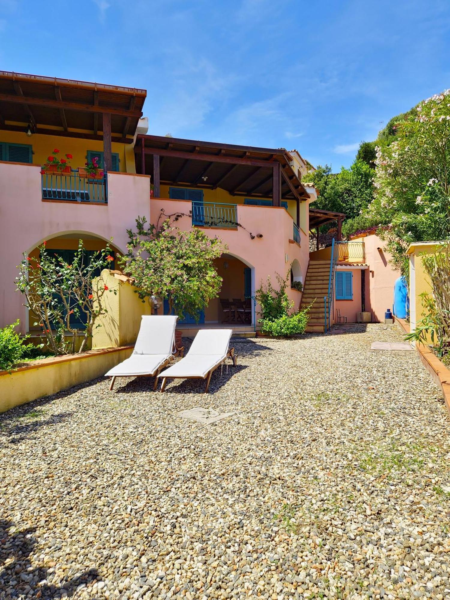 Dommos - Pintada Apartments Cala Liberotto Buitenkant foto